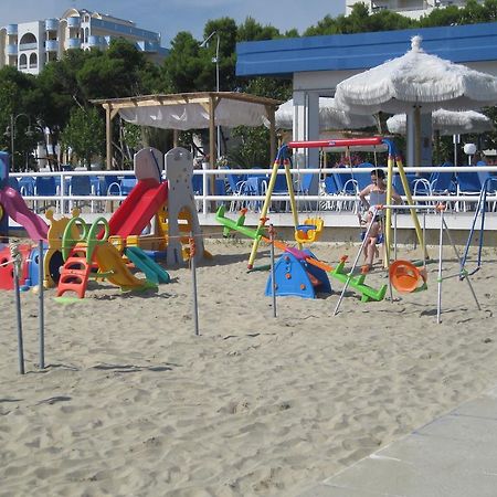 Hotel Clipper Giulianova Exterior photo