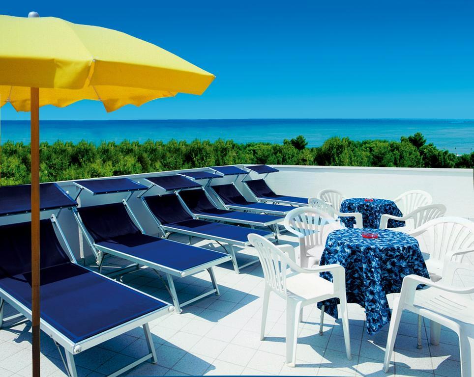 Hotel Clipper Giulianova Exterior photo